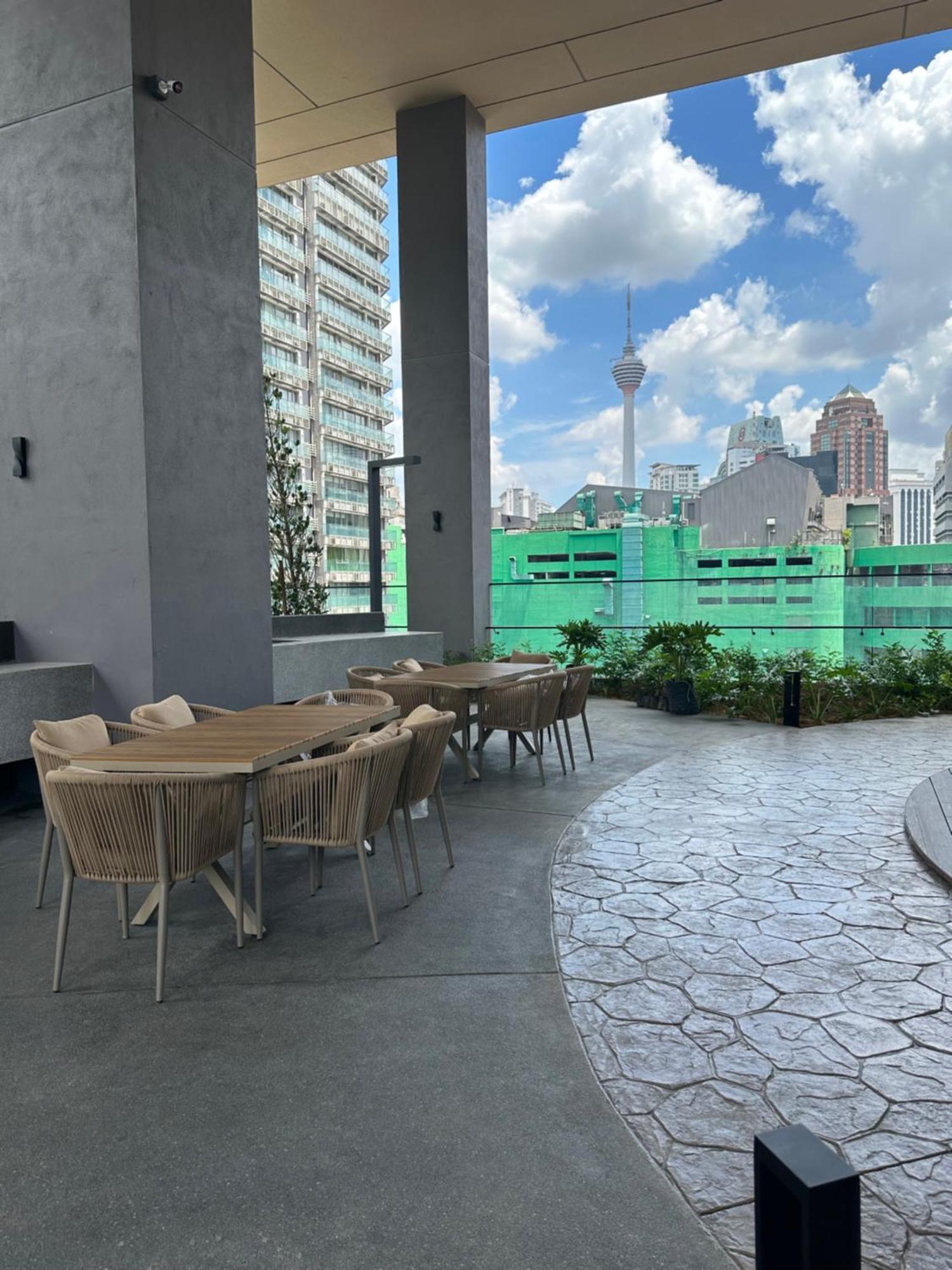 Klcc Suites At Axon Residence Kuala Lumpur Exterior photo